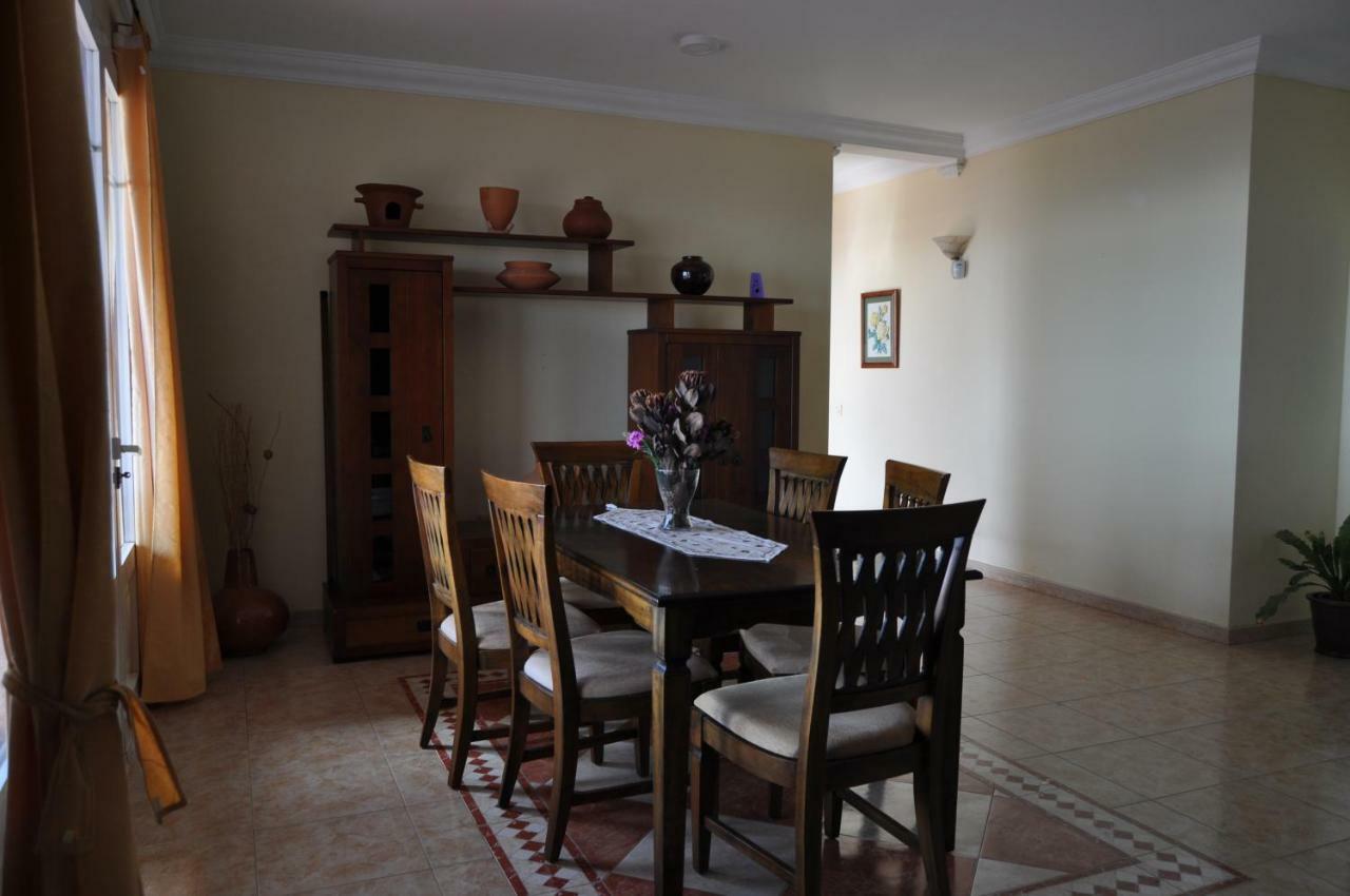 Villa Miramar, Gueime Esterno foto